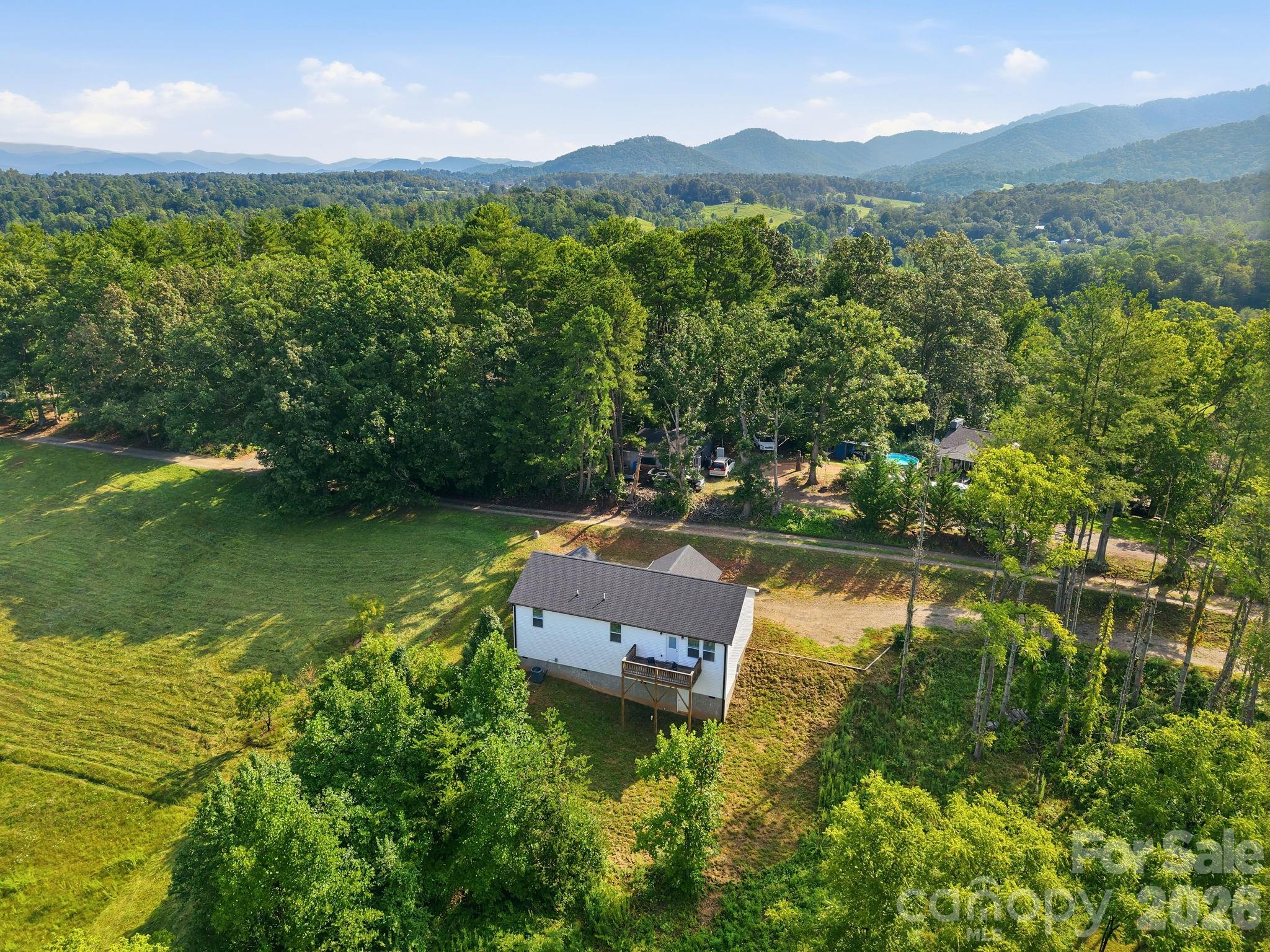 7 Greenridge Road Weaverville, NC 28787 - Photo 28 of 40 Gallery Image 28