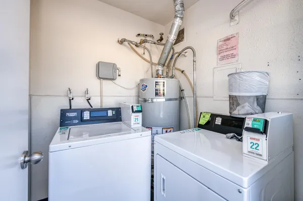 $179,900 | 431 West Alamos Avenue, Unit 4, Clovis, CA 93612