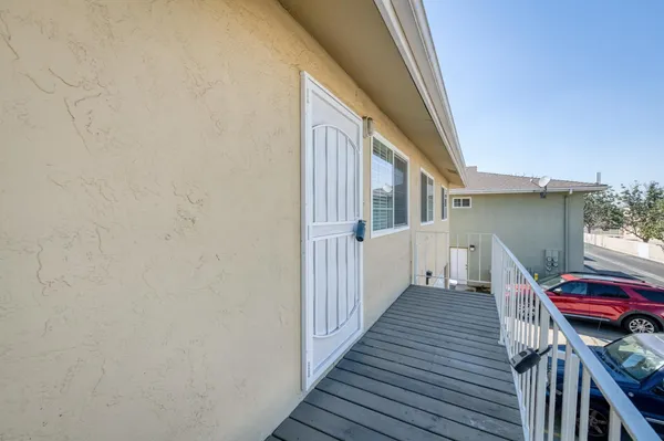 $179,900 | 431 West Alamos Avenue, Unit 4, Clovis, CA 93612