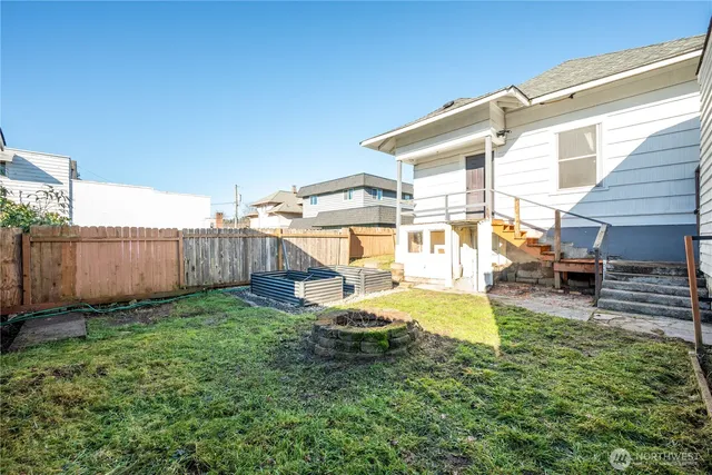 $425,000 | 304 Crawford Street, Kelso, WA 98626