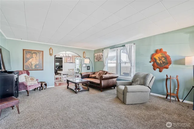 $425,000 | 304 Crawford Street, Kelso, WA 98626