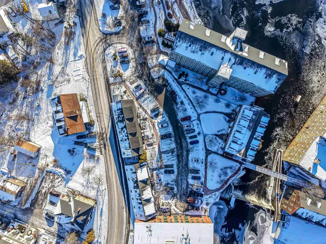 $669,900 | 6 Bay Road, Unit 35, Newmarket, NH 03857