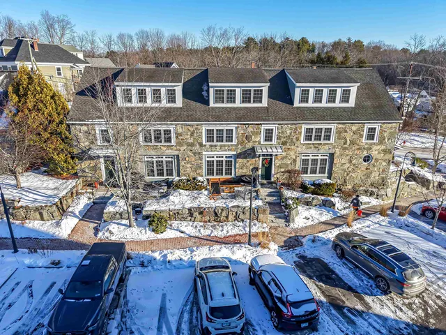 $669,900 | 6 Bay Road, Unit 35, Newmarket, NH 03857