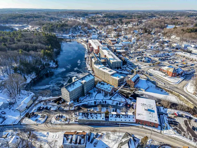 $669,900 | 6 Bay Road, Unit 35, Newmarket, NH 03857