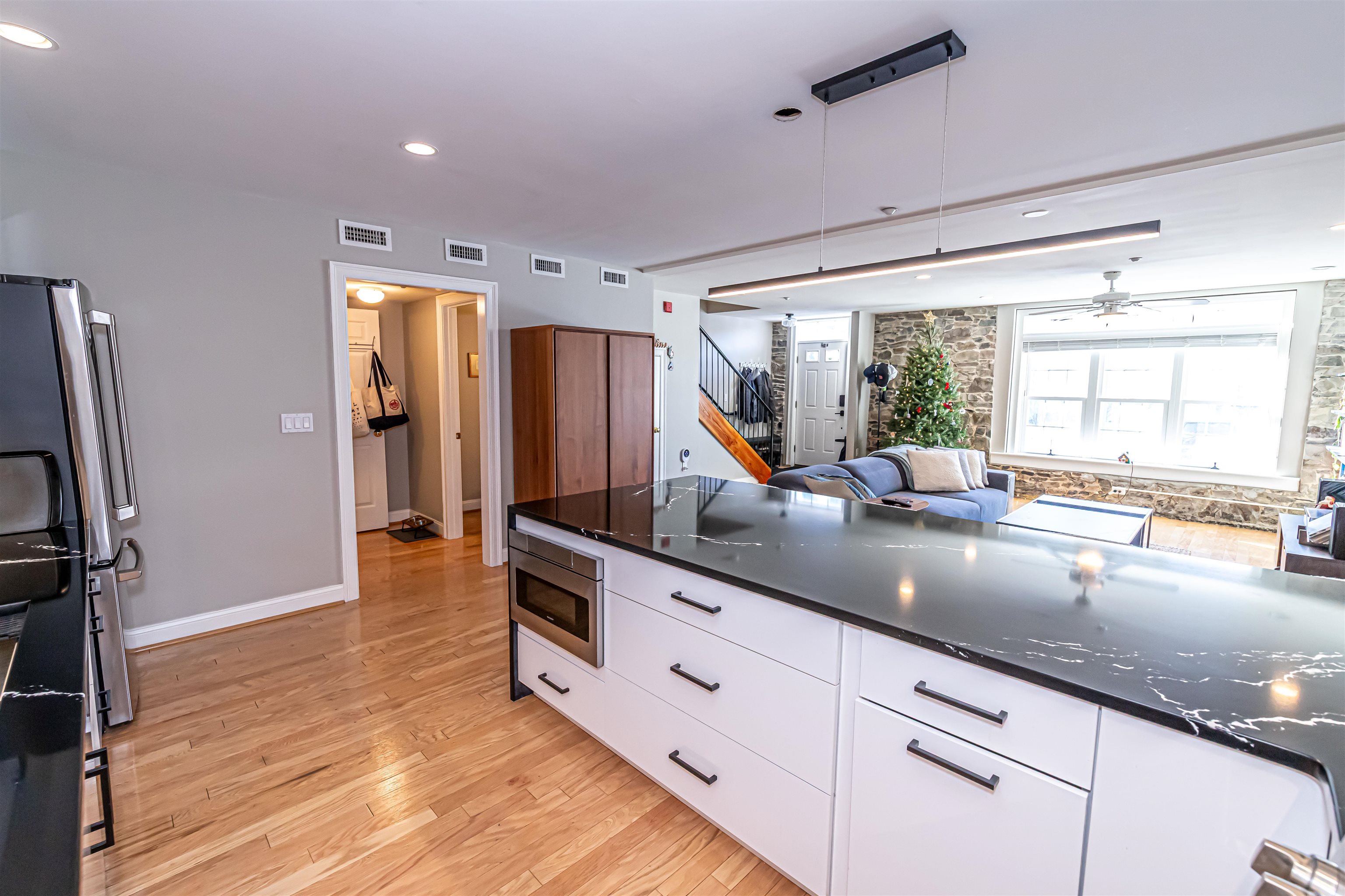 6 Bay Road, Unit 35 Newmarket, NH 03857 - Photo 8 of 31