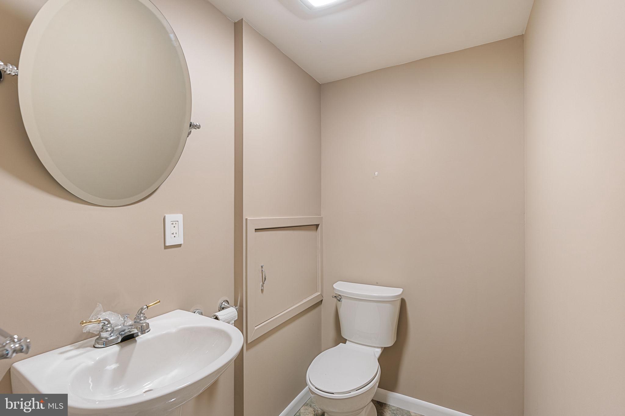 3190 Bittersweet Road Center Valley, PA 18034 - Photo 31 of 40 Gallery Image 31