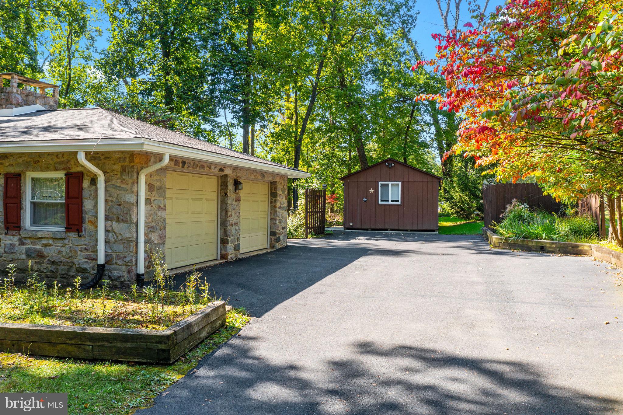 3190 Bittersweet Road Center Valley, PA 18034 - Photo 32 of 40 Gallery Image 32