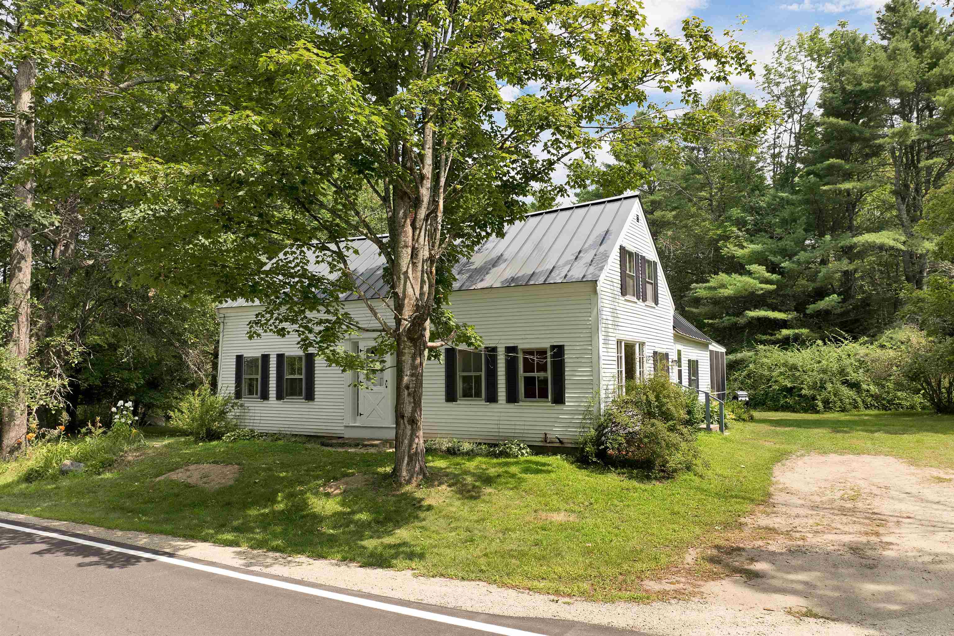 677 Pine Hill Road Wolfeboro, NH 03894 - Photo 1 of 49