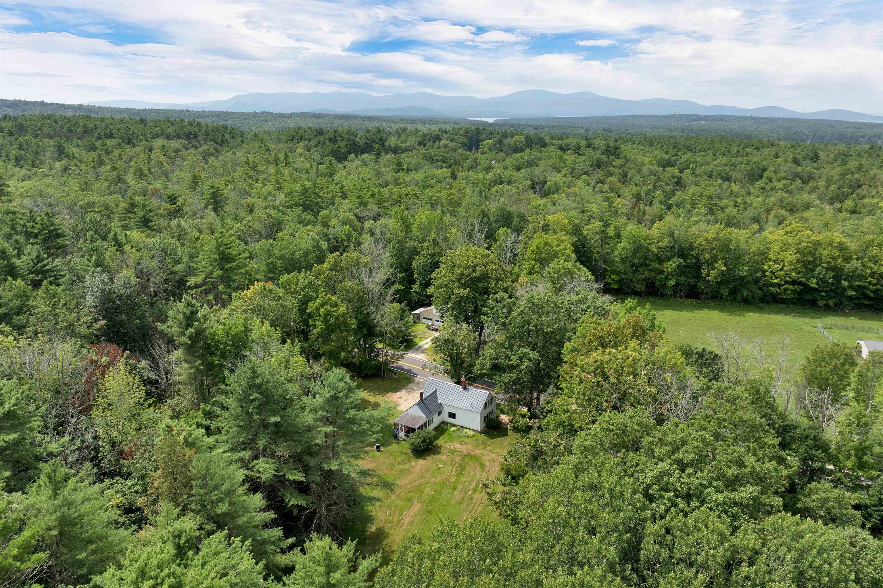 677 Pine Hill Road Wolfeboro, NH 03894 - Photo 17 of 49