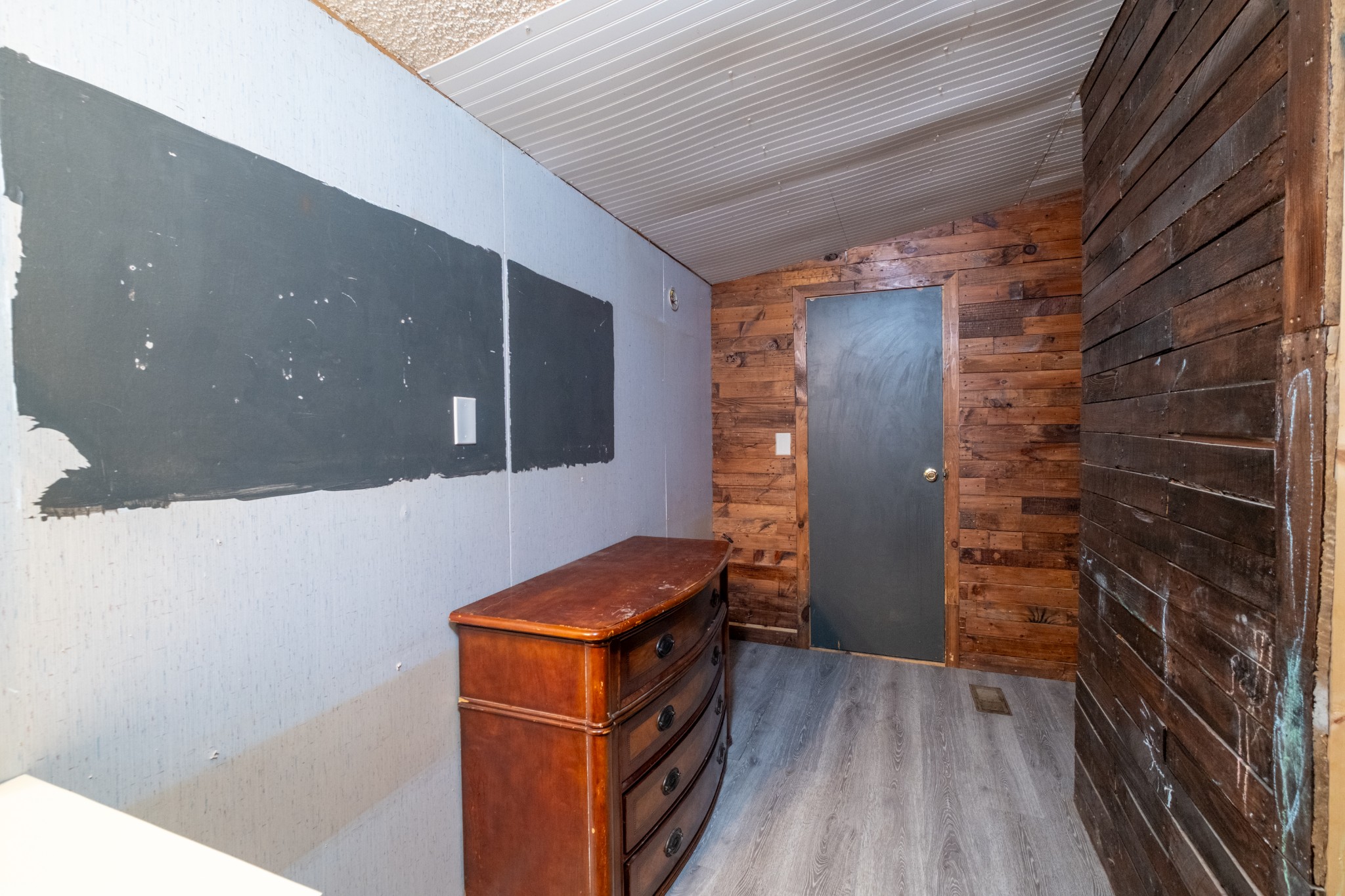 1905 Fletcher Road Estill Springs, TN 37330 - Photo 4 of 23