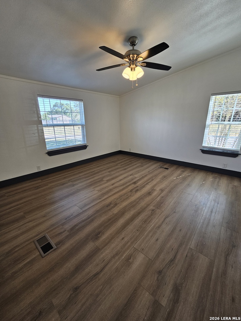 9008 Pocahontas Spring Branch, TX 78070 - Photo 12 of 21 Gallery Image 12