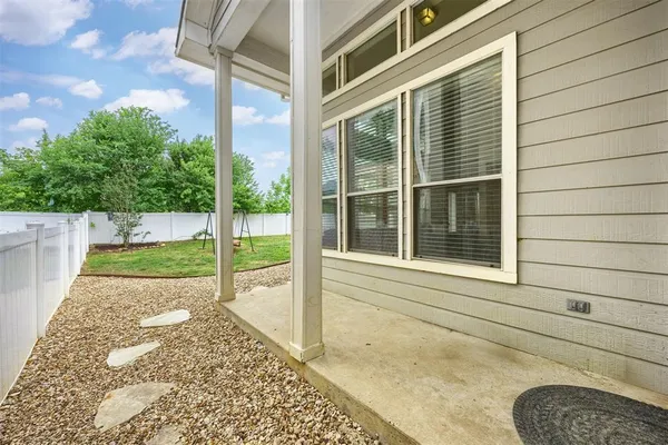 $375,000 | 1516 Oakcrest Drive, Providence Village, TX 76227