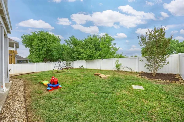 $375,000 | 1516 Oakcrest Drive, Providence Village, TX 76227