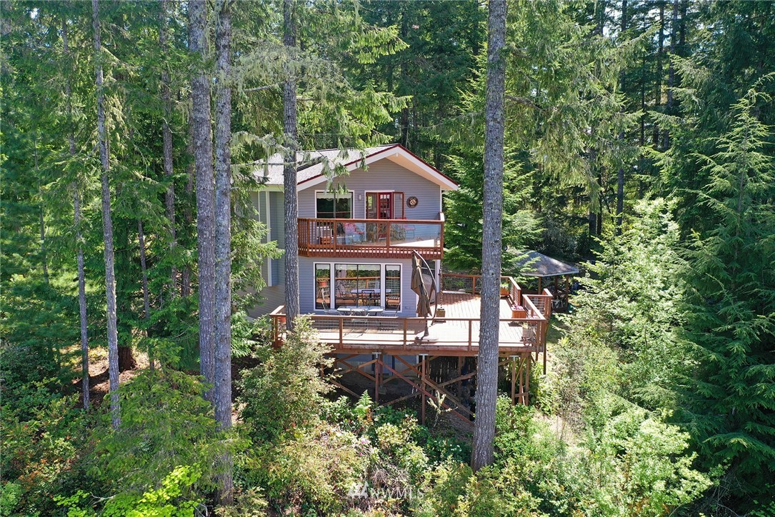 19762 Northwest Stavis Bay Road Seabeck, WA 98380 - Photo 4 of 34 Gallery Image 4