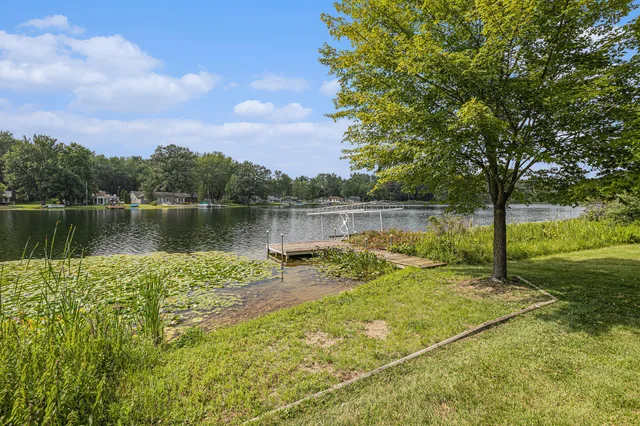 $350,000 | 911 Dragon Shores Drive, Coldwater, MI 49036