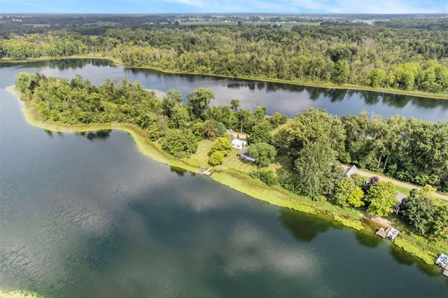 $350,000 | 911 Dragon Shores Drive, Coldwater, MI 49036