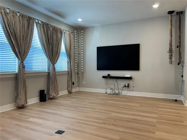 $4,000 | 7749 Sweet Star Avenue, Orlando, FL 32836