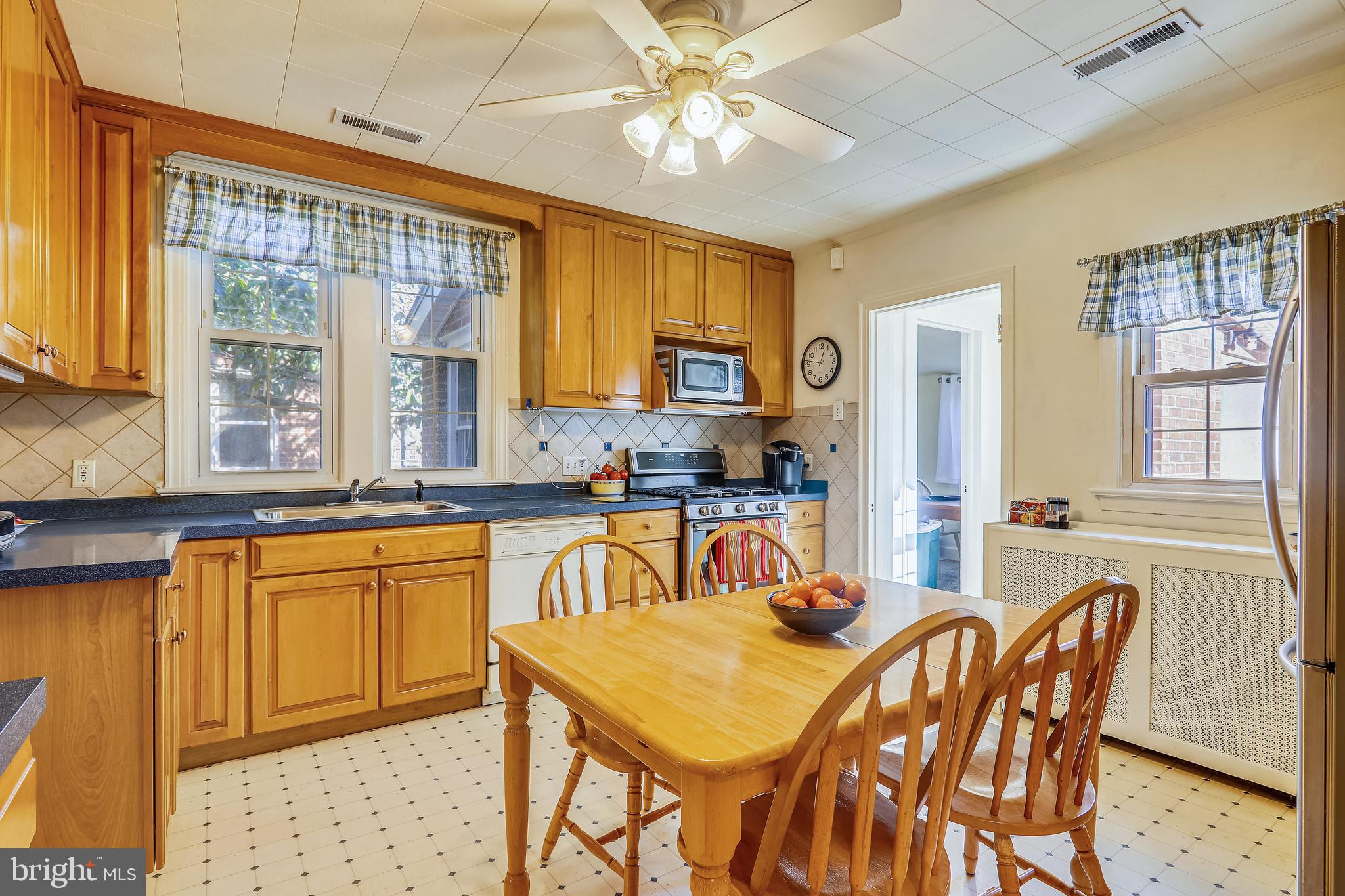 5805 Taylor Road Riverdale, MD 20737 - Photo 9 of 30 Gallery Image 9