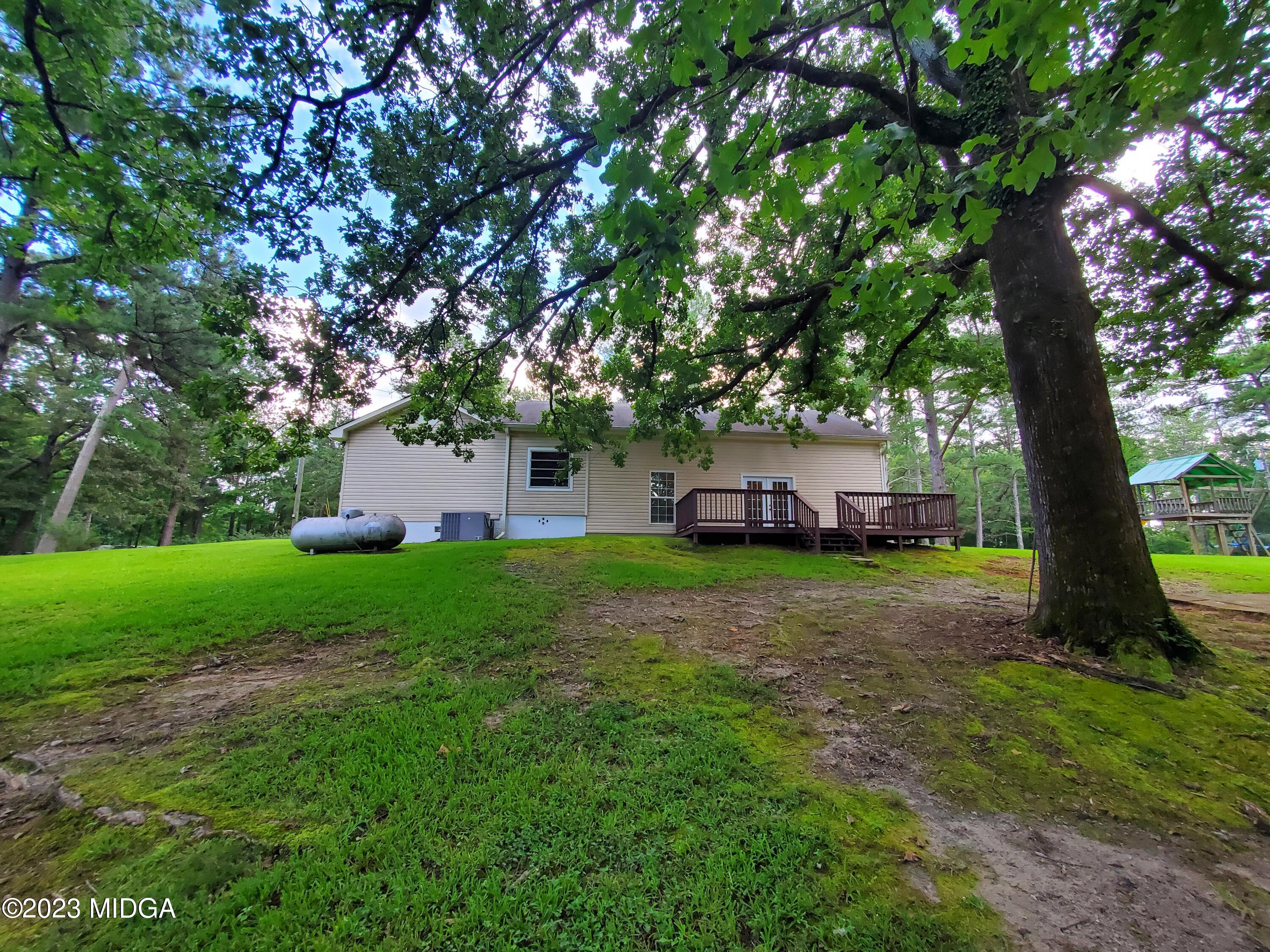 146 Old Dames Ferry Road Juliette, GA 31046 - Photo 8 of 30 20230710_175717