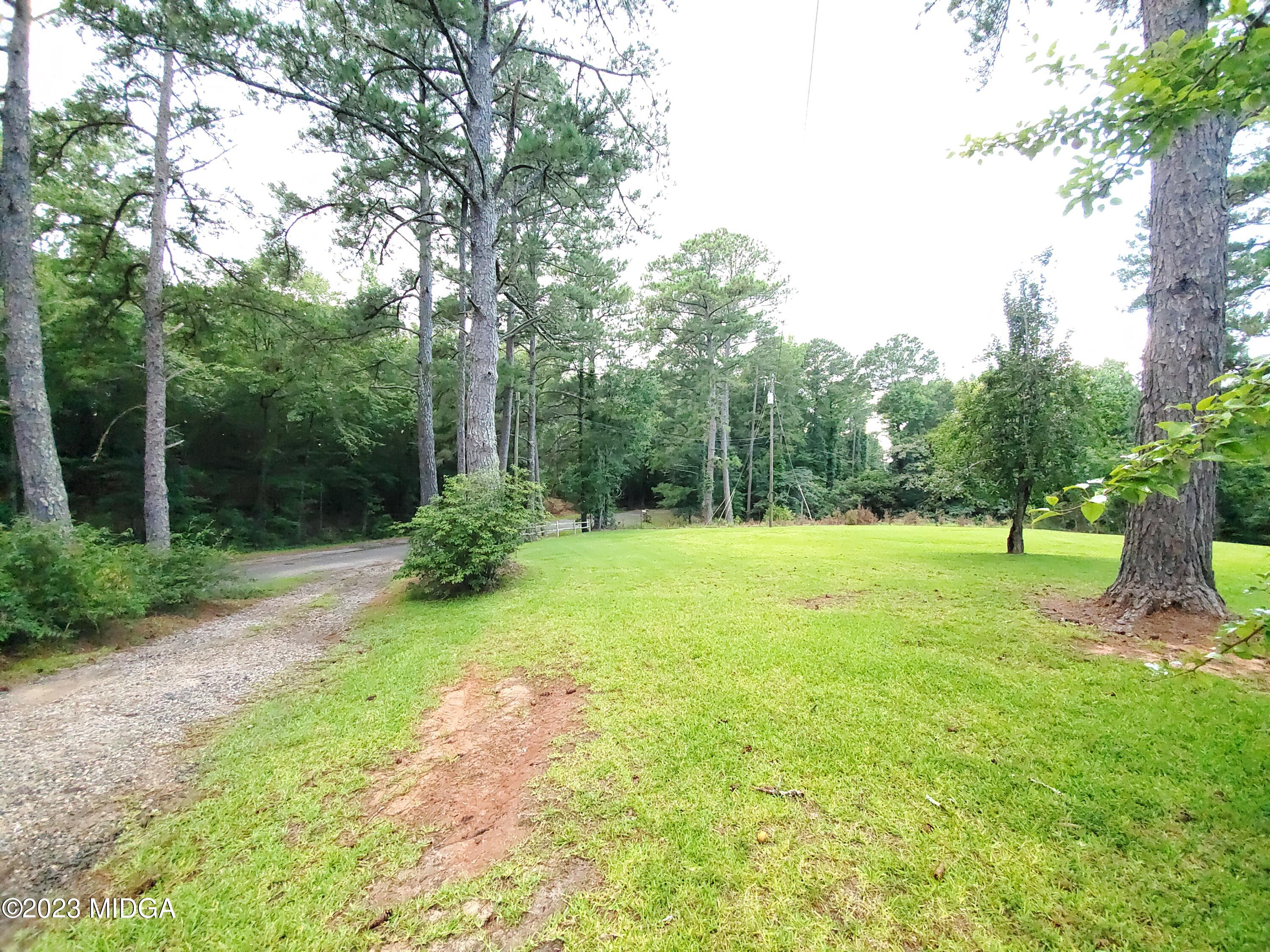 146 Old Dames Ferry Road Juliette, GA 31046 - Photo 10 of 30 20230710_180903
