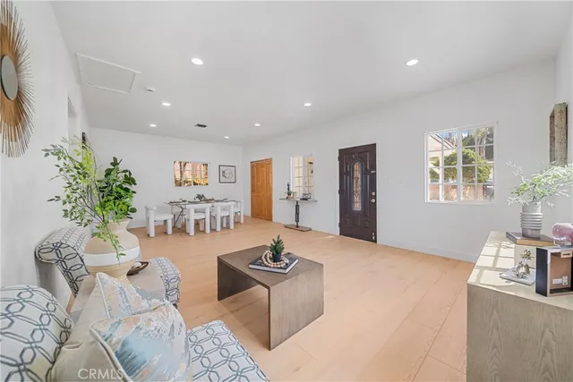 $1,350,000 | 2035 Las Colinas Avenue, Los Angeles, CA 90041
