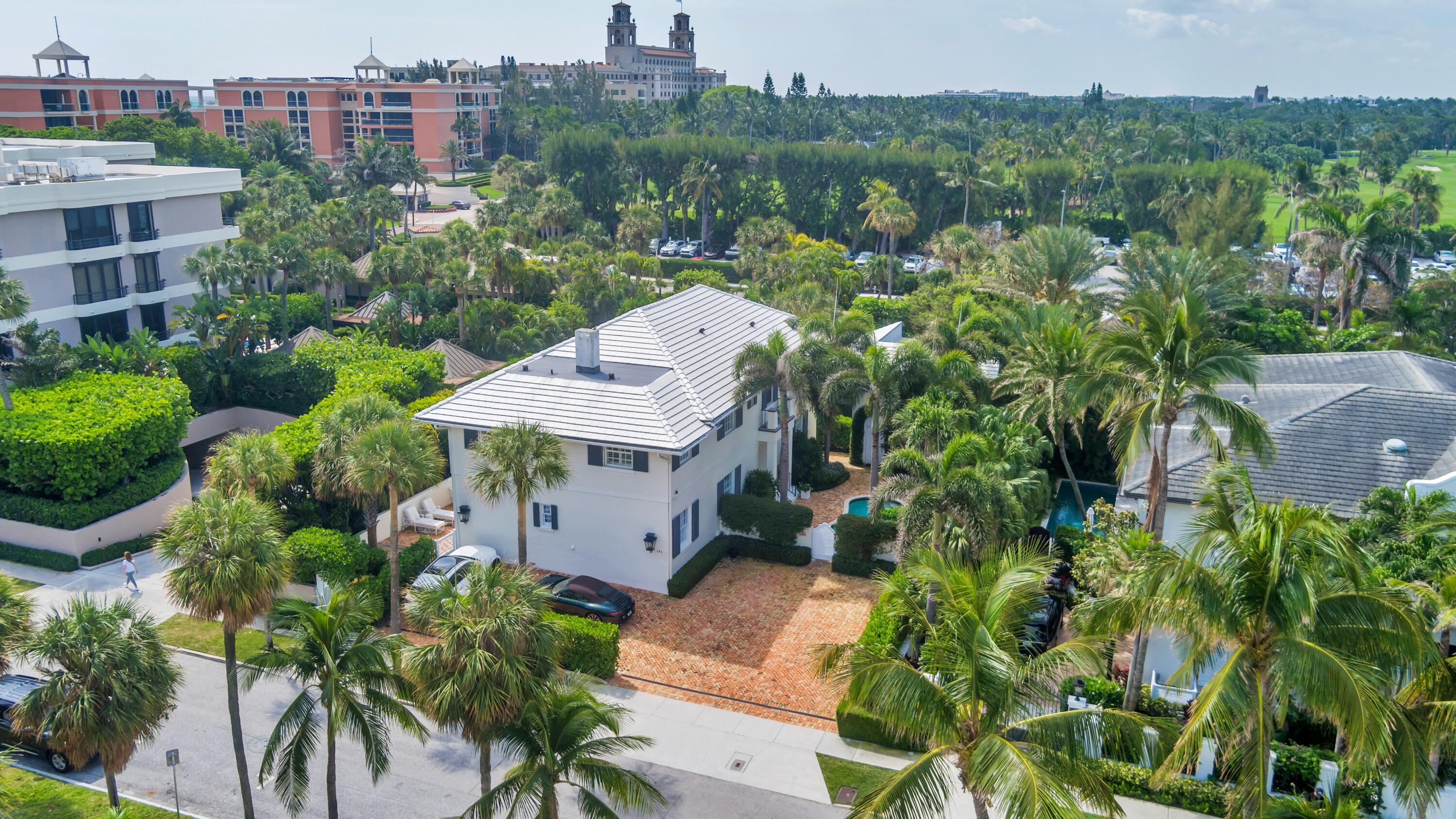 146 Sunset Avenue, Unit C Palm Beach, FL 33480 - Photo 15 of 18 a view of a city and a building in background