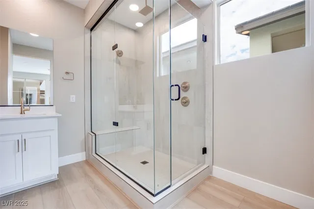 $663,919 | 10361 Hanging Lake Street, Las Vegas, NV 89166