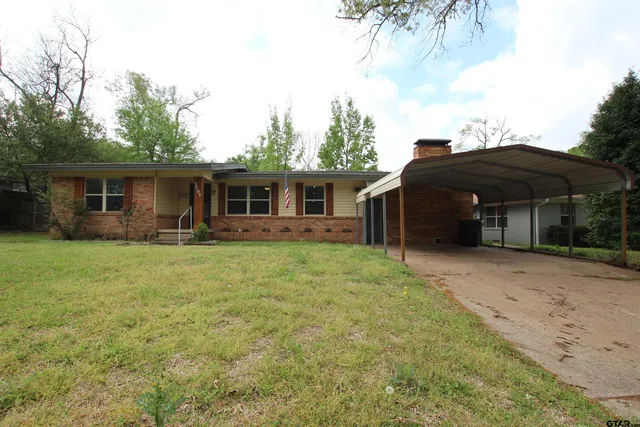 $1,695 | 2705 Brentwood Drive, Tyler, TX 75701