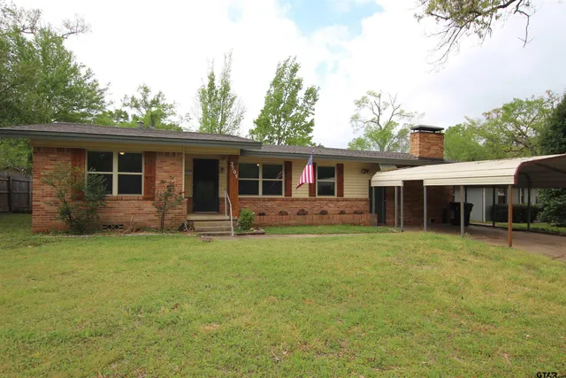 $1,695 | 2705 Brentwood Drive, Tyler, TX 75701
