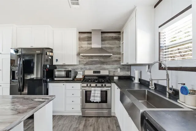 $230,000 | 2526 Farm To Market 701, South Bend, TX 76481