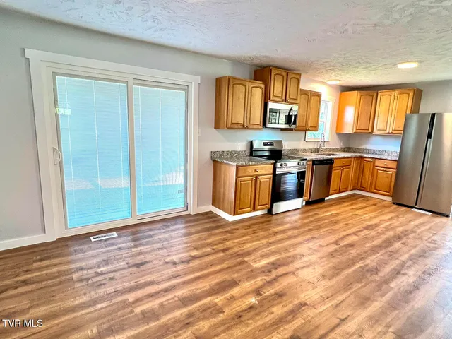 $329,900 | 914 Flax Lane, Talbott, TN 37877