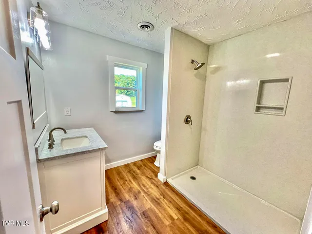 $329,900 | 914 Flax Lane, Talbott, TN 37877