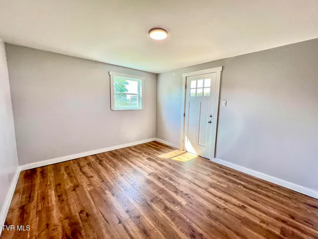 $329,900 | 914 Flax Lane, Talbott, TN 37877