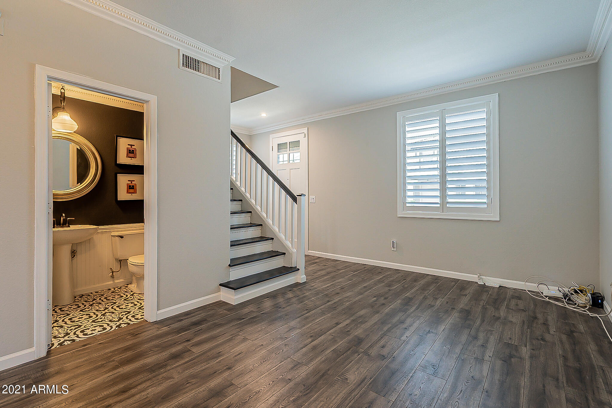 1513 East Romley Road Phoenix, AZ 85040 - Photo 8 of 42 Romley-8