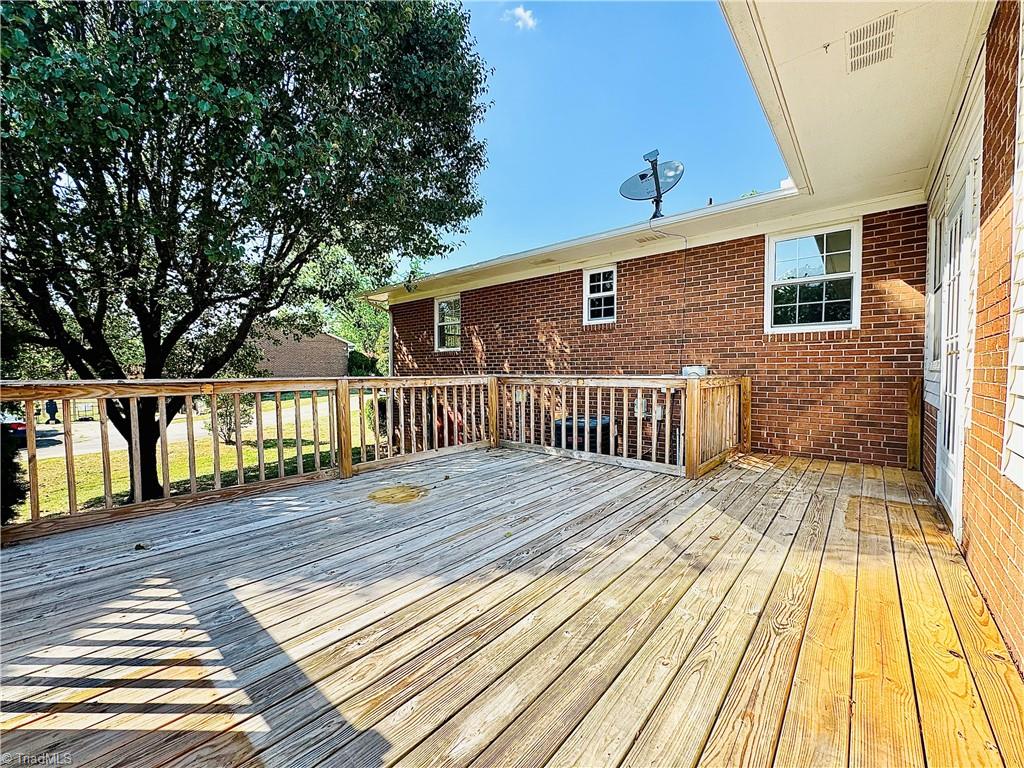 1867 Hickory Tree Road Winston-Salem, NC 27127 - Photo 24 of 31