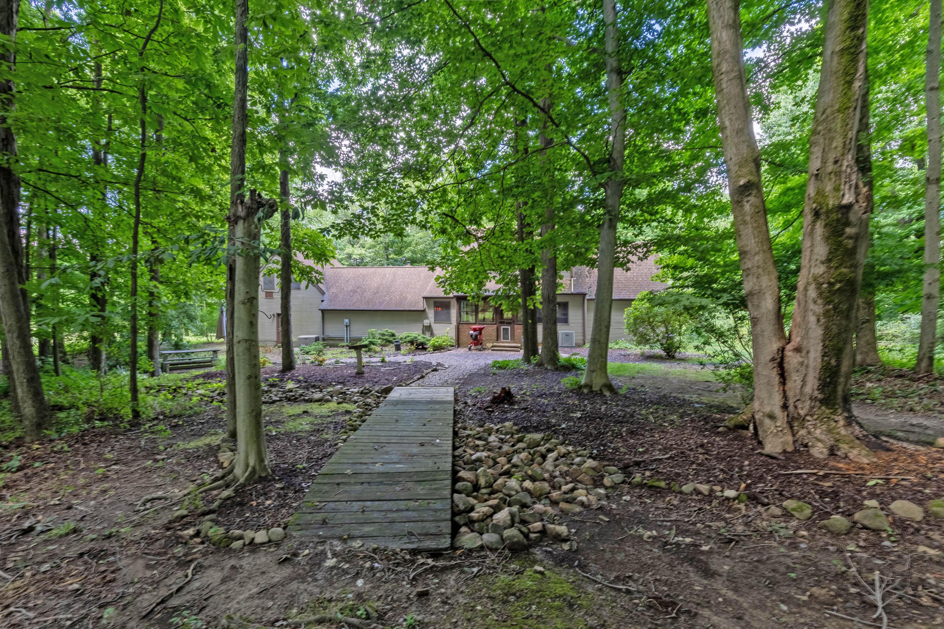6940 Graham Road Mount Vernon, OH 43050 - Photo 57 of 70 57. Rear Exterior & Walkway