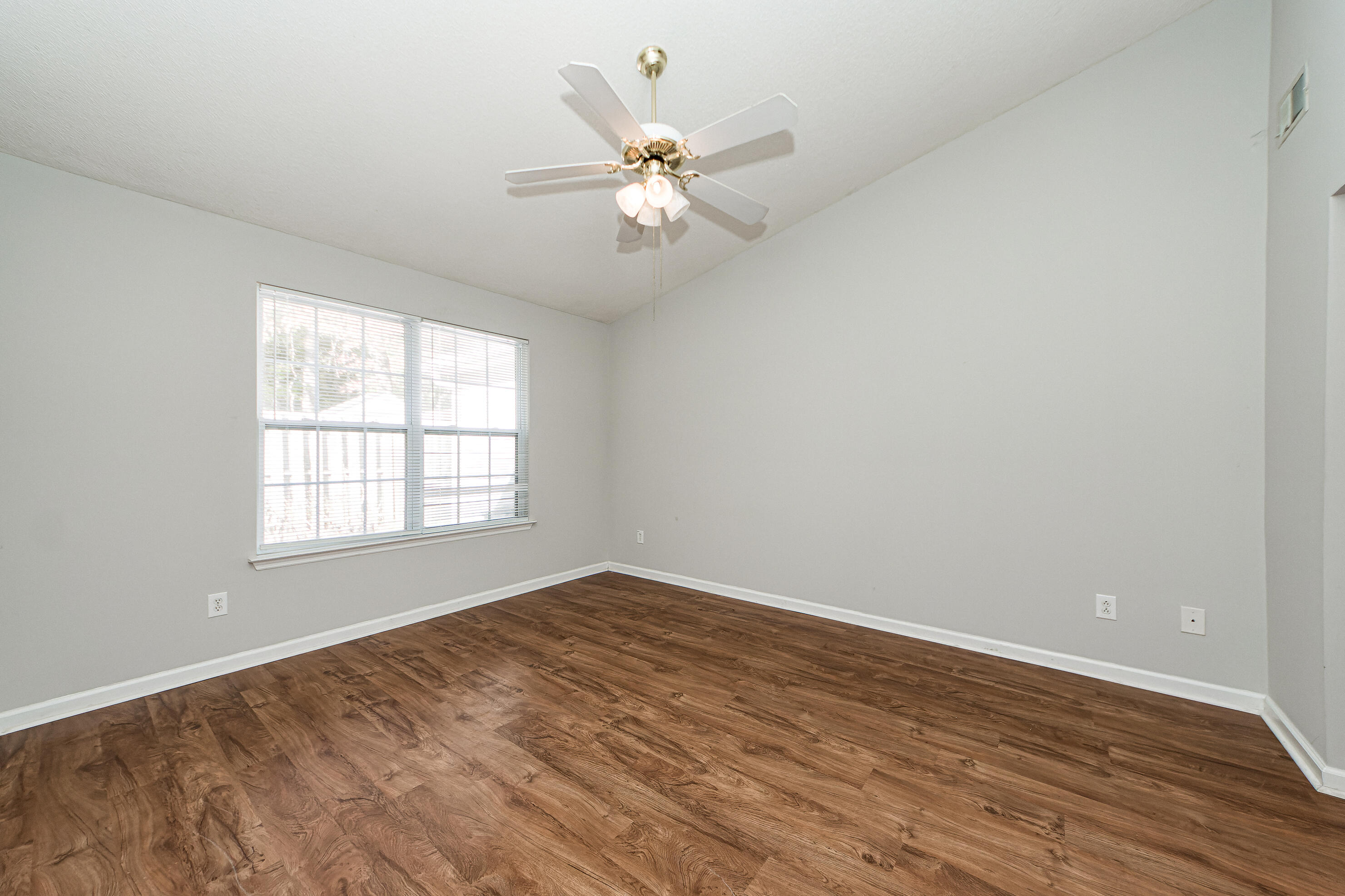 1345 Pinnacle Lane Charleston, SC 29412 - Photo 14 of 33 15