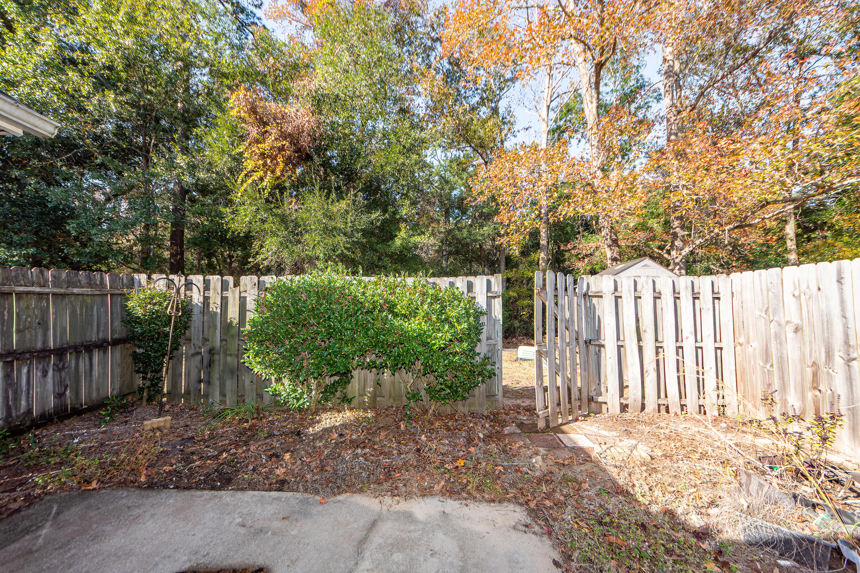 1345 Pinnacle Lane Charleston, SC 29412 - Photo 28 of 33 33