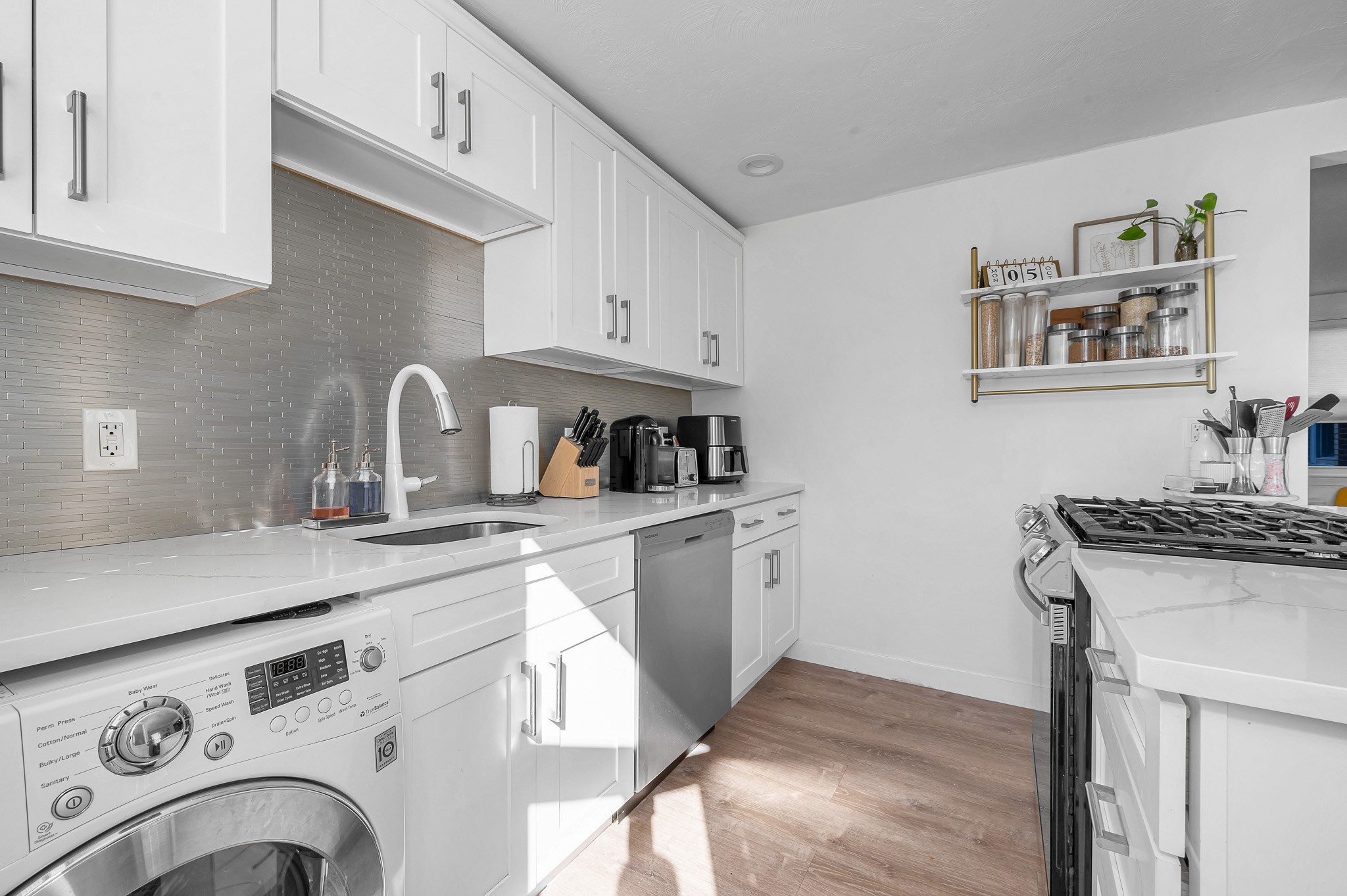 34 Newman Road, Unit 34 Malden, MA 02148 - Photo 10 of 27 Gallery Image 10