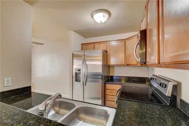 $1,575 | 9325 West Desert Inn Road, Unit 143, Las Vegas, NV 89117