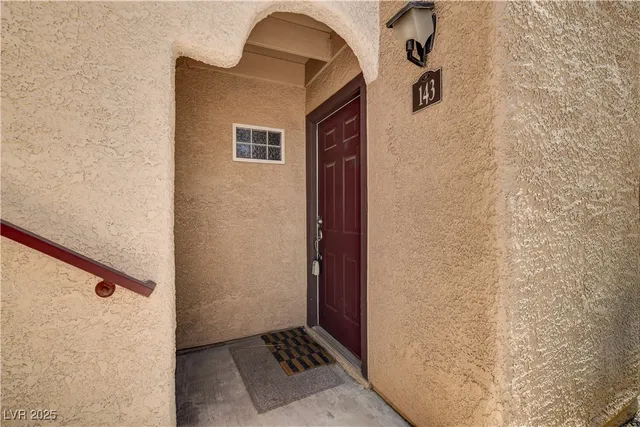 $1,575 | 9325 West Desert Inn Road, Unit 143, Las Vegas, NV 89117