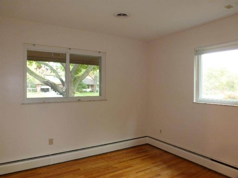 656 Stonegate Road Ann Arbor, MI 48103 - Photo 12 of 34 Photo 12