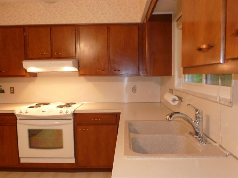 656 Stonegate Road Ann Arbor, MI 48103 - Photo 21 of 34 Photo 21