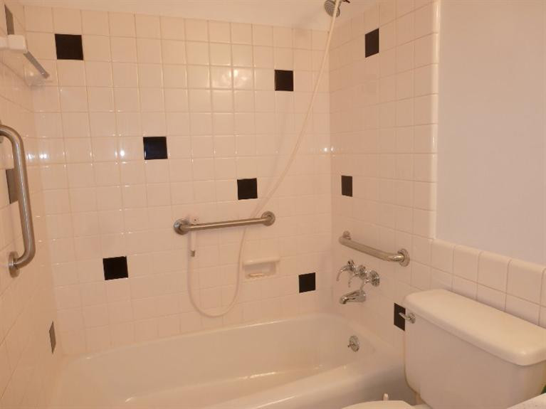 656 Stonegate Road Ann Arbor, MI 48103 - Photo 28 of 34 Photo 28