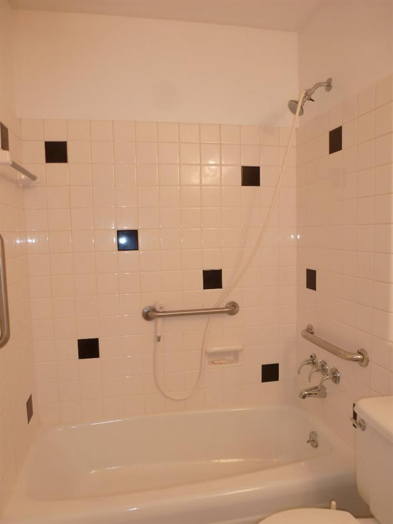 656 Stonegate Road Ann Arbor, MI 48103 - Photo 29 of 34 Photo 29
