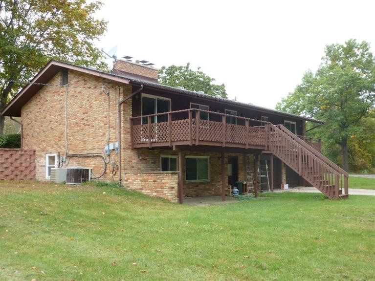 656 Stonegate Road Ann Arbor, MI 48103 - Photo 30 of 34 Photo 30