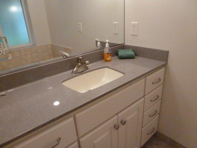 656 Stonegate Road Ann Arbor, MI 48103 - Photo 9 of 34 Photo 9