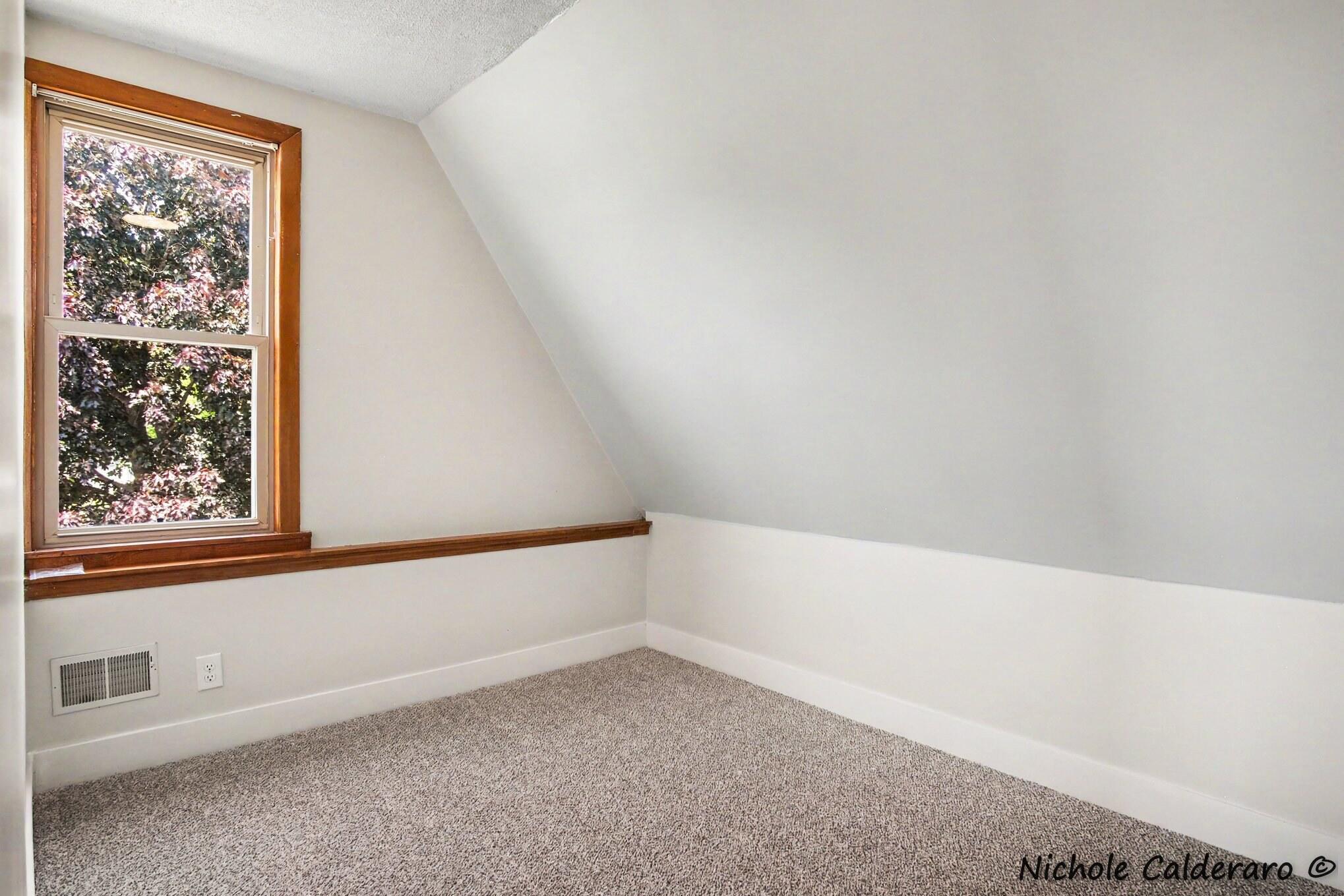9640 East Condensery Road Carson City, MI 48811 - Photo 16 of 28 Second bedroom