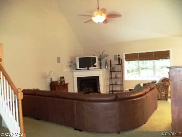 11836 Rimswell Place Midlothian, VA 23112 - Photo 14 of 23 Den/Family/Great Room - Pic 2 - Family Room also w