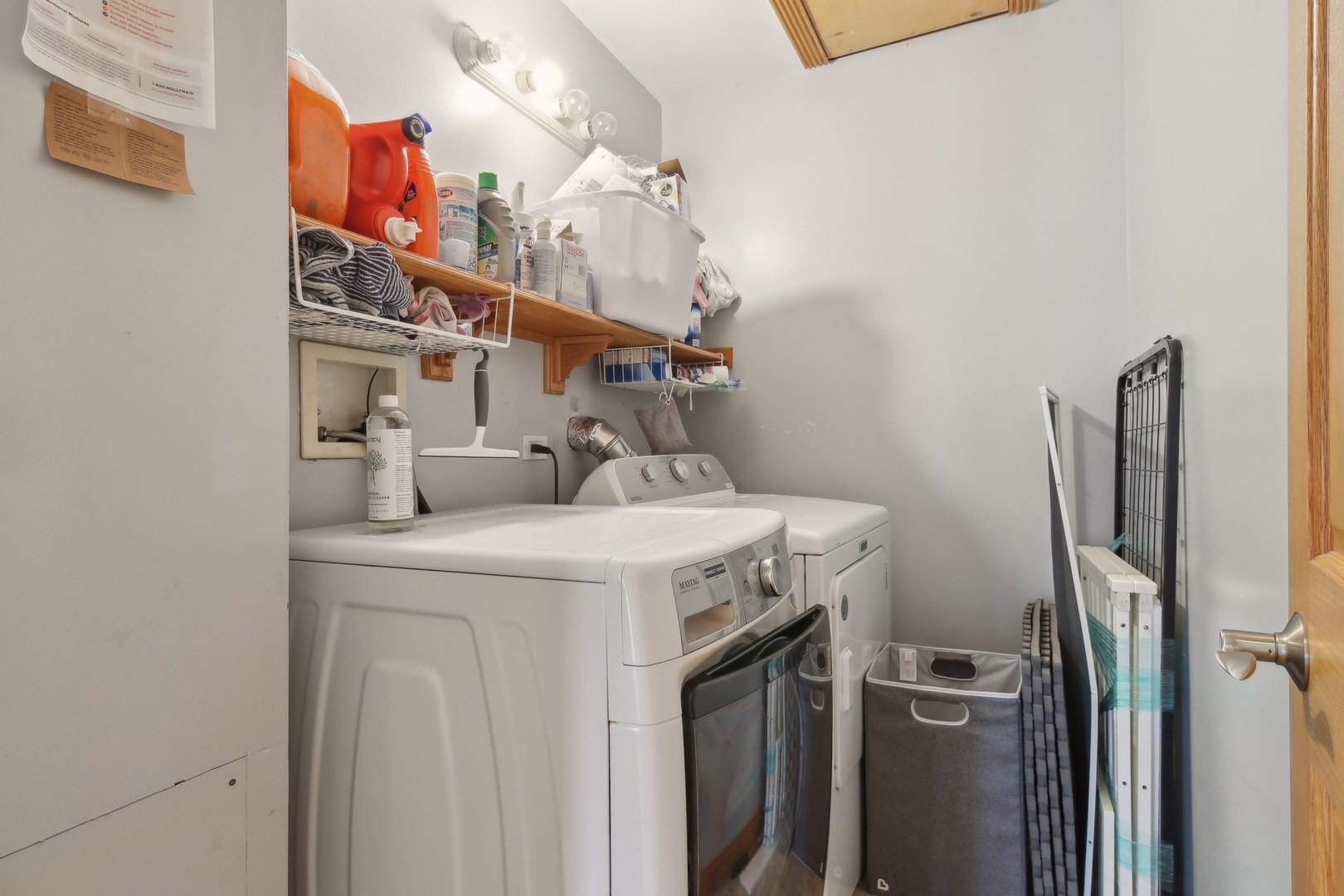 1115 Whitfield Road Northbrook, IL 60062 - Photo 33 of 54 a utility room with dryer and washer
